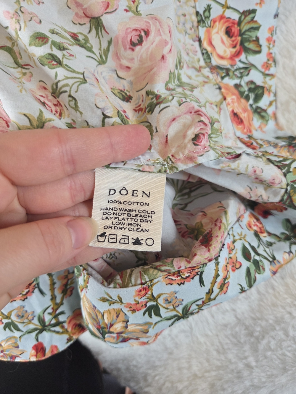 Leanne Dress In Calico Garden - Picture 5 of 8